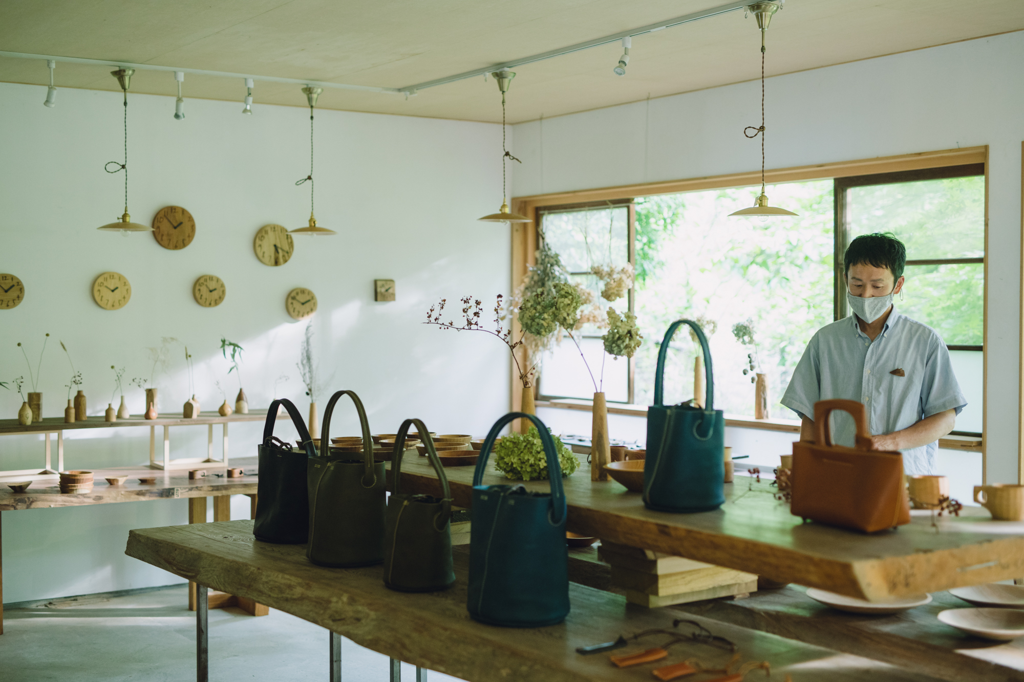 atelier - 木と革 aoyama